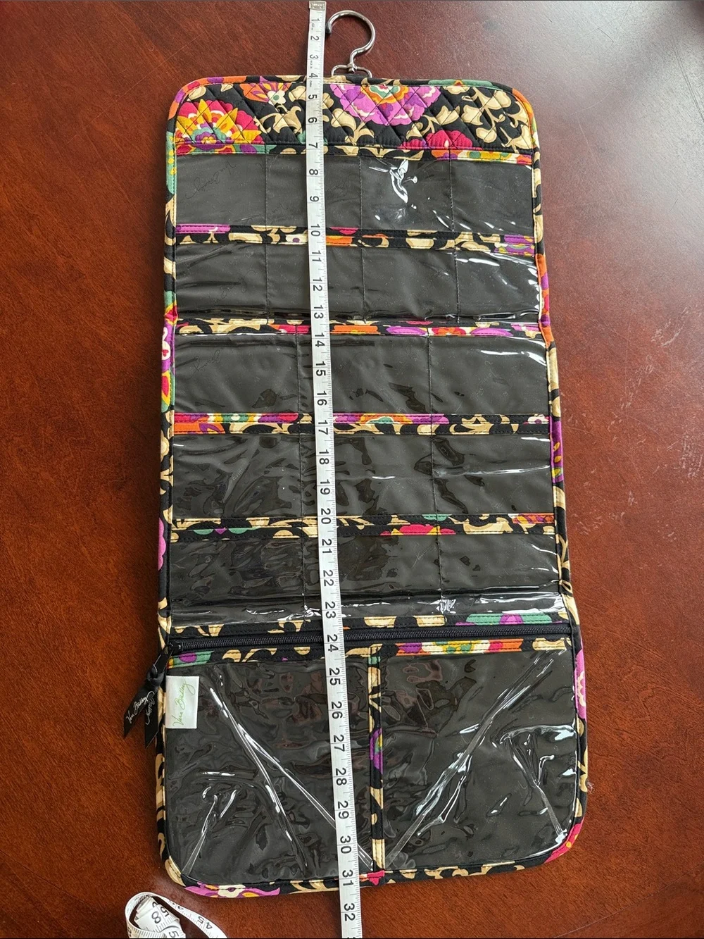 VERA BRADLEY Keep it up hanging travel organizer RETIRED Suzani pattern